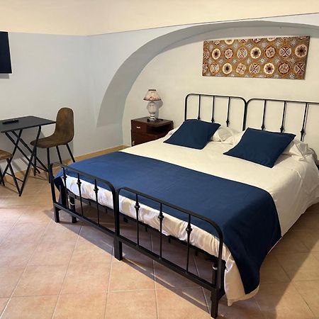 Hotel Sognando Bominaco - Dimora San Pellegrino Extérieur photo
