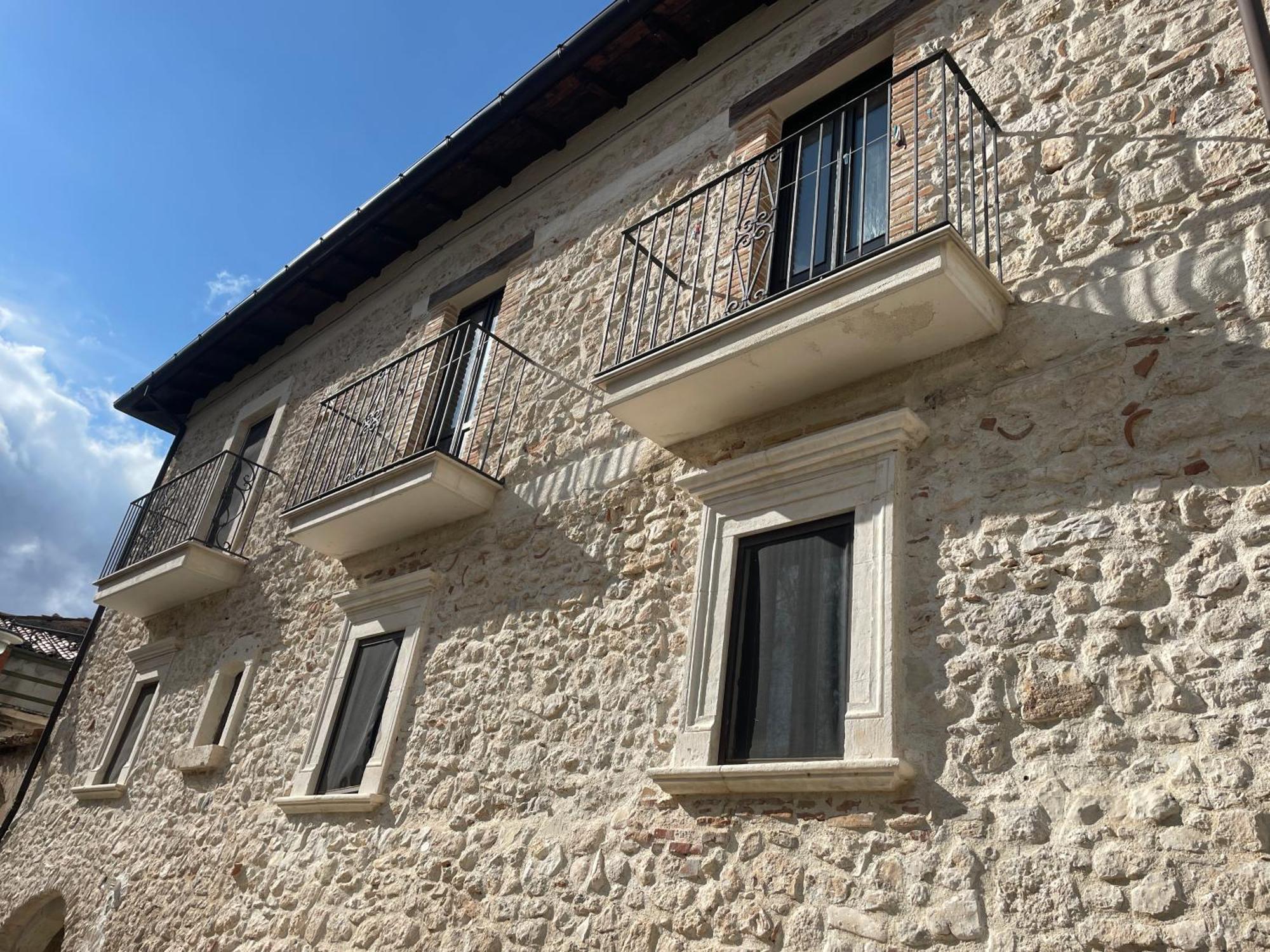 Hotel Sognando Bominaco - Dimora San Pellegrino Extérieur photo